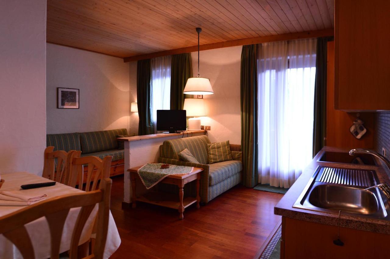 Appartamenti Astoria La Villa Ла Виля Екстериор снимка